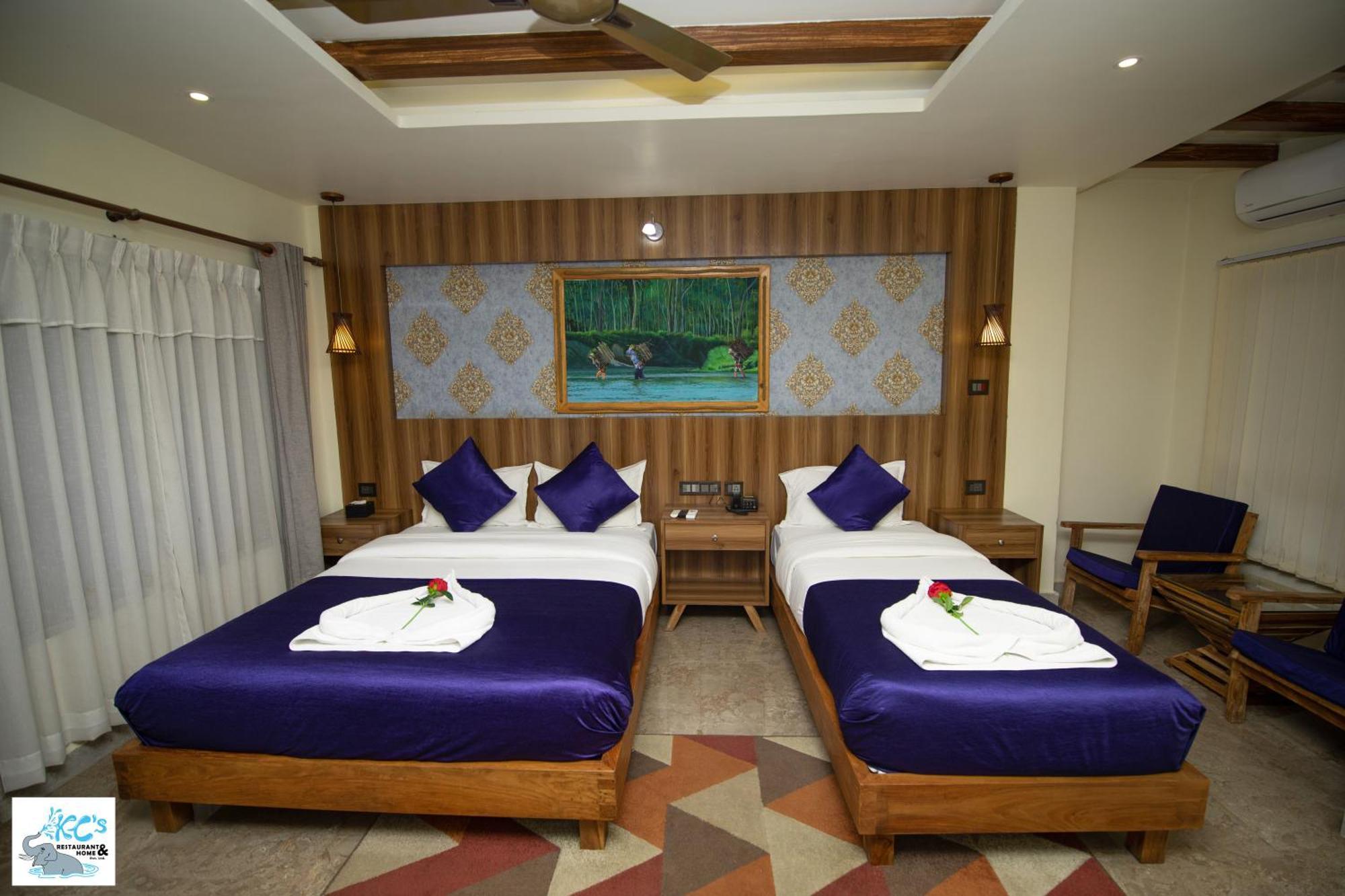 Kc'S Home Sauraha Exterior photo
